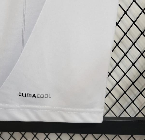 Retro 12/13 Real Madrid Home Jersey - Image 4