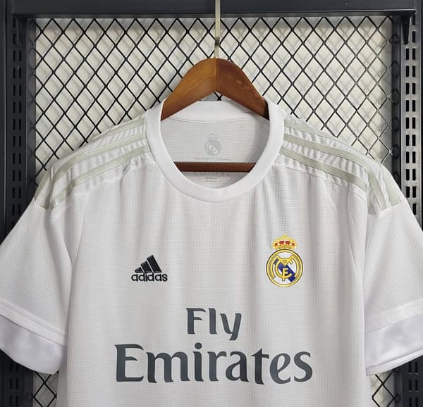 Retro Real Madrid 15/16 Home Jersey - Image 5