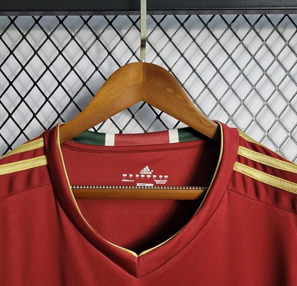 Retro 2012 Fluminense Third Red Jersey - Image 5