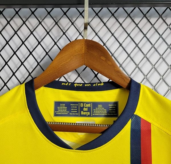 Retro 08/09 Barcelona Away Yellow Jersey - Image 8