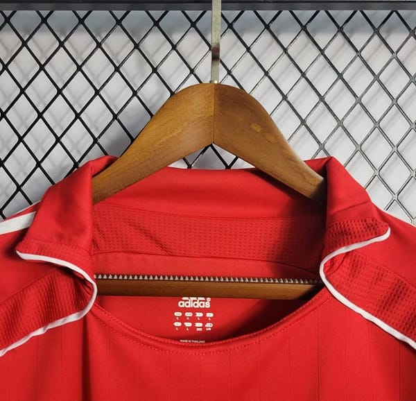 Retro 2006/07 Liverpool Home Jersey - Image 11