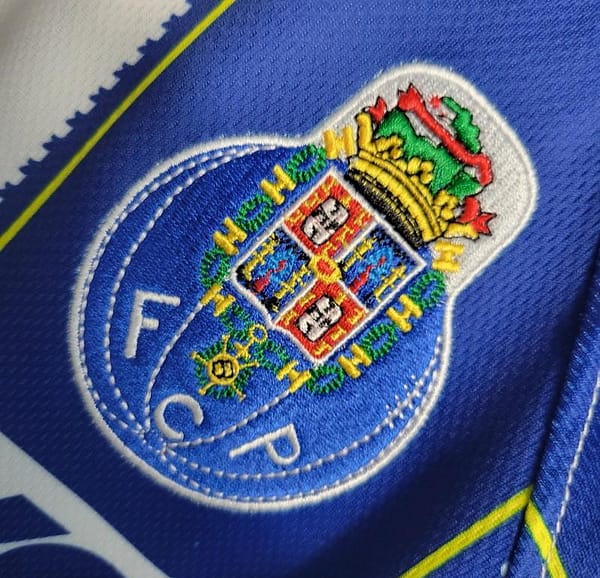 Retro 97-99 Porto Home Jersey - Image 2