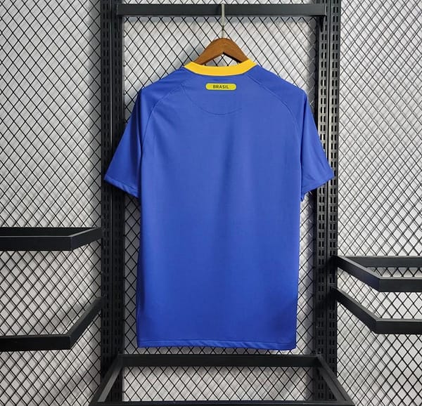 Retro 2010 Brazil Away Blue Jersey - Image 11