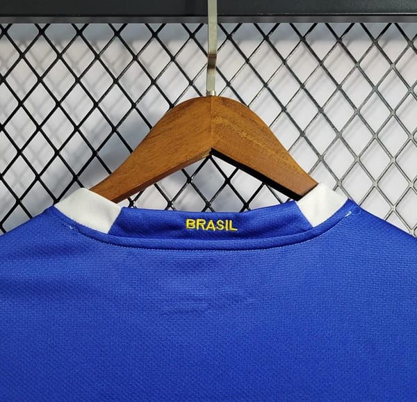 Retro 2006 Brazil Away Blue Jersey - Image 4