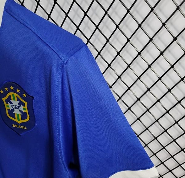 Retro 2006 Brazil Away Blue Jersey - Image 5