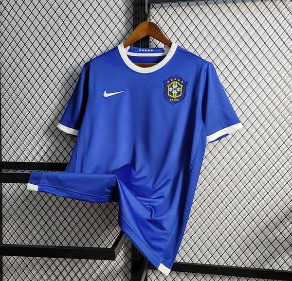 Retro 2006 Brazil Away Blue Jersey - Image 7