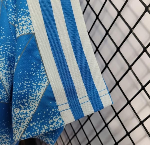Retro 1988 Netherlands Away Blue Jersey - Image 4