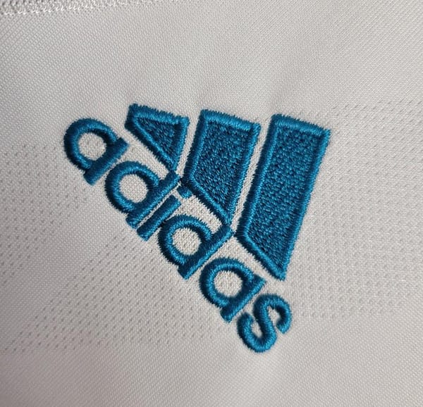 Retro Long Sleeve 17/18 Real Madrid Home Jersey - Image 3