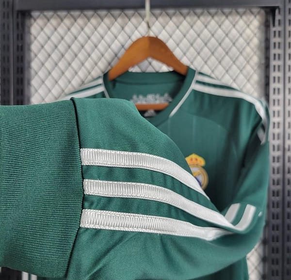 Retro Long Sleeve 2012/13 Real Madrid Third Green Jersey - Image 2