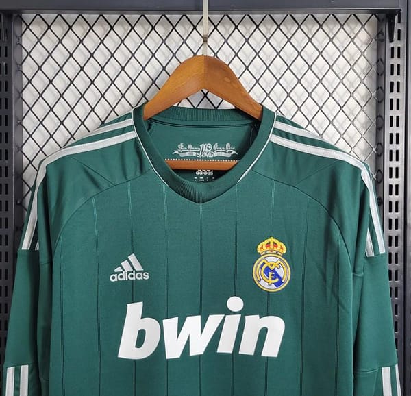 Retro Long Sleeve 2012/13 Real Madrid Third Green Jersey - Image 5