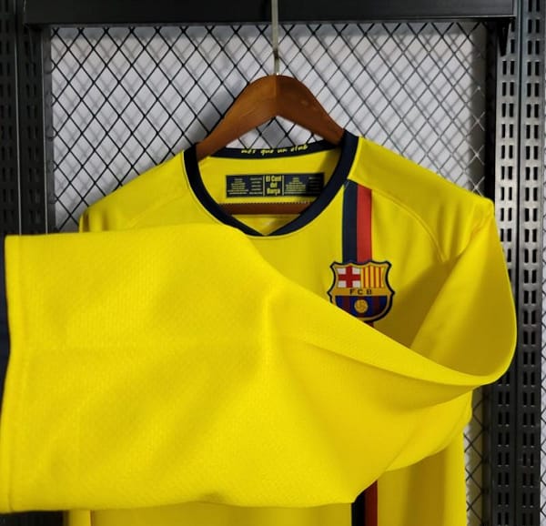 Long Sleeve Retro 08/09 Barcelona Away Yellow Jersey - Image 8