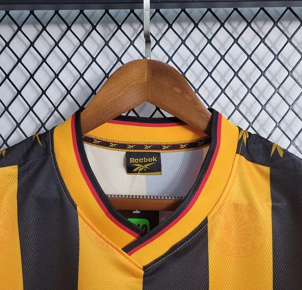 Retro 98/99 Kaizer Chiefs HomeJersey - Image 6