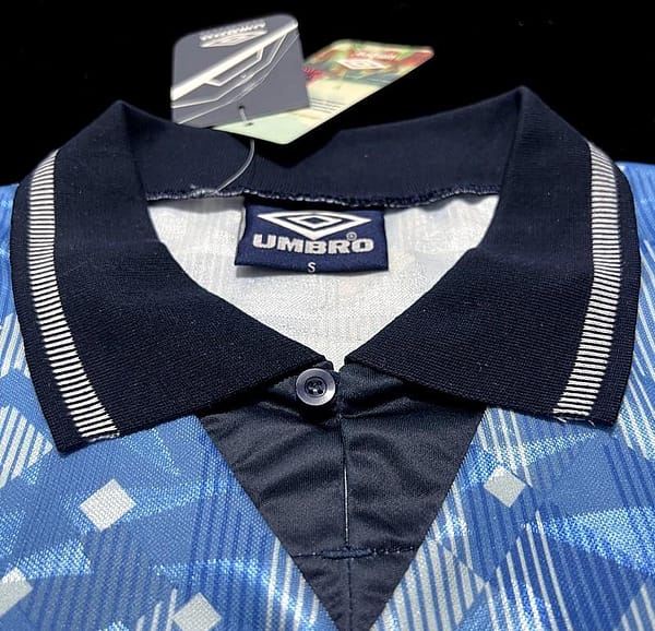 Retro 1990 England Blue - Image 6