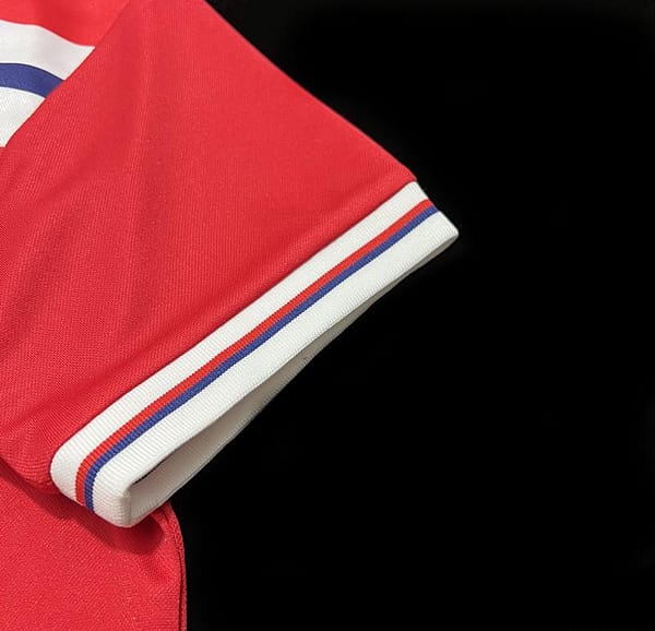 Retro 1982 England Away Soccer Jersey - Image 5