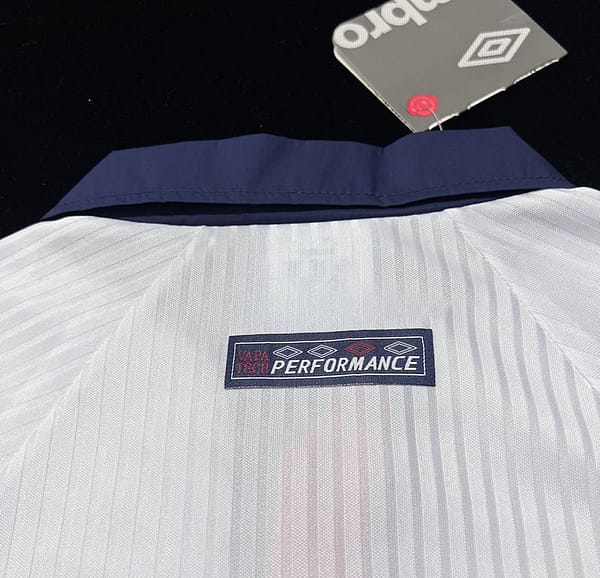 Long Sleeve Retro 1998 England Home Soccer Jersey - Image 7