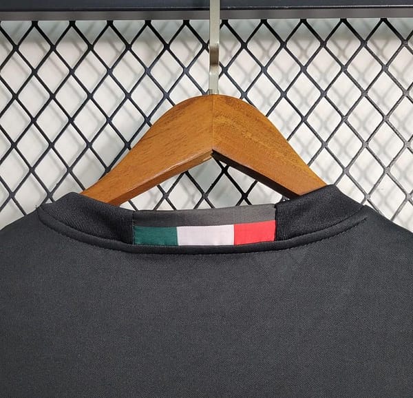 Retro 16-17 AC Milan Home Soccer Jersey - Image 2