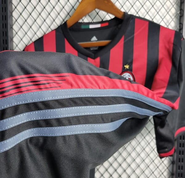 Retro 16-17 AC Milan Home Soccer Jersey - Image 7