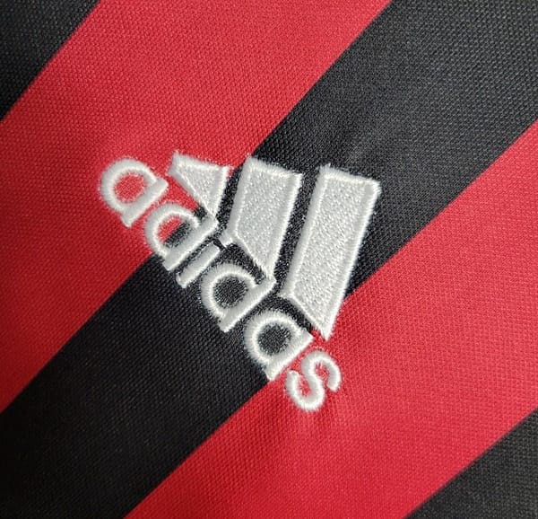 Retro 16-17 AC Milan Home Soccer Jersey - Image 9