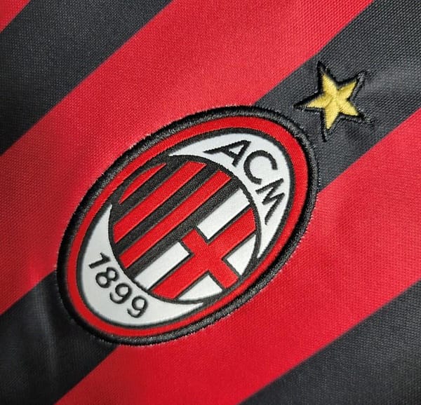 Retro 16-17 AC Milan Home Soccer Jersey - Image 10