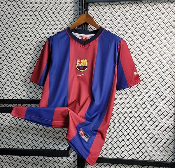 Retro 98-99 Barcelona Home Soccer Jersey - Image 7