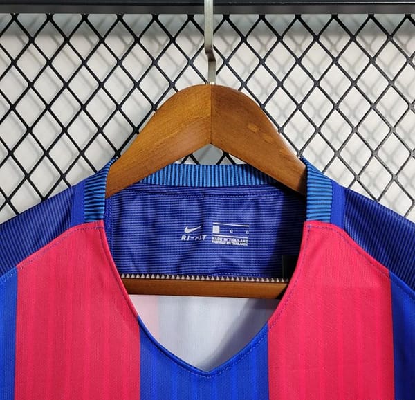 Retro 16-17 Barcelona Home Soccer Jersey - Image 7