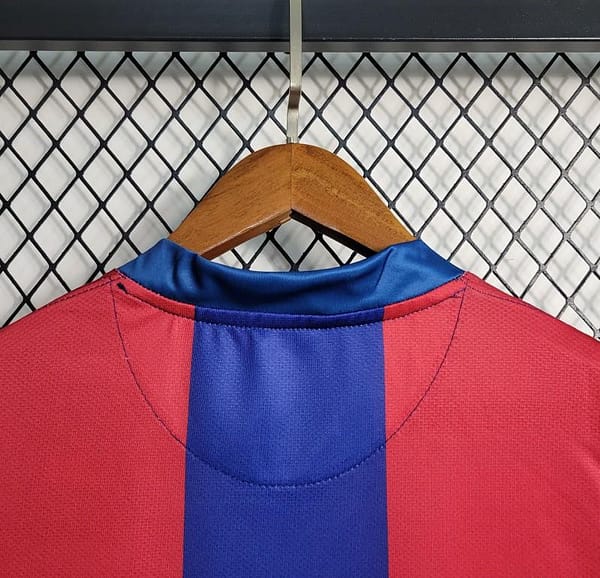 Retro 07-08 Barcelona Home Soccer Jersey - Image 2