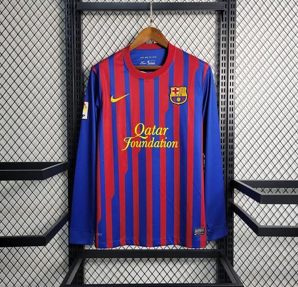 Retro Long Sleeve 11-12 Barcelona Home Soccer Jersey