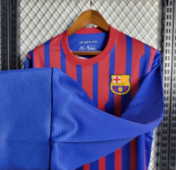 Retro Long Sleeve 11-12 Barcelona Home Soccer Jersey - Image 3