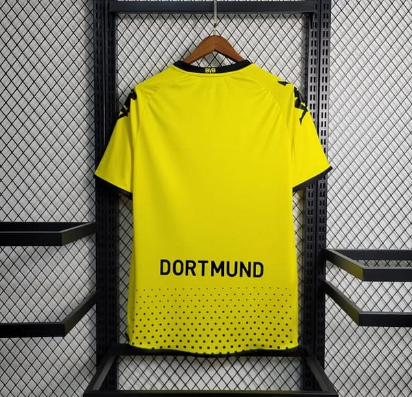 Retro 11-12 Borussia Dortmund Home Soccer Jersey - Image 5