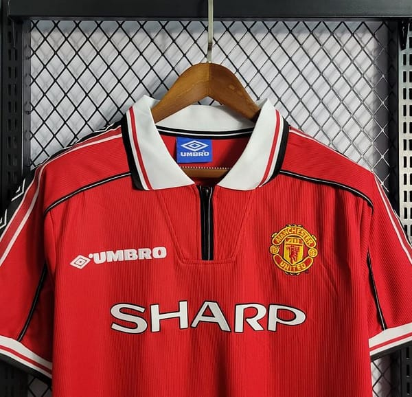 Retro 98-99 Manchester United Home Jersey - Image 8