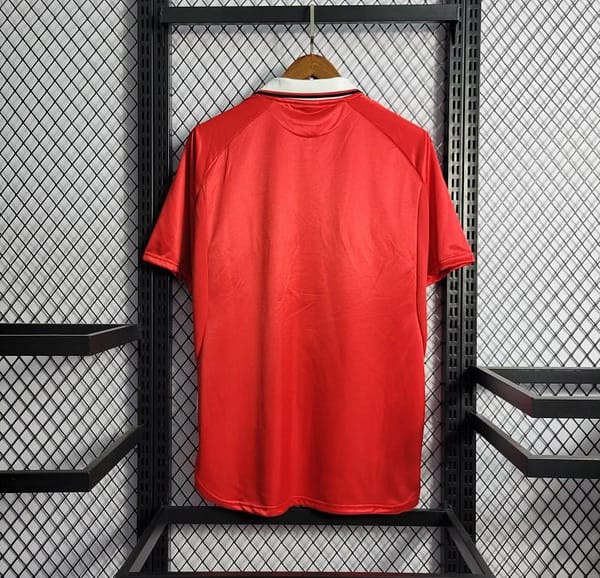Retro 99/00 Manchester United Home Jersey - Image 6