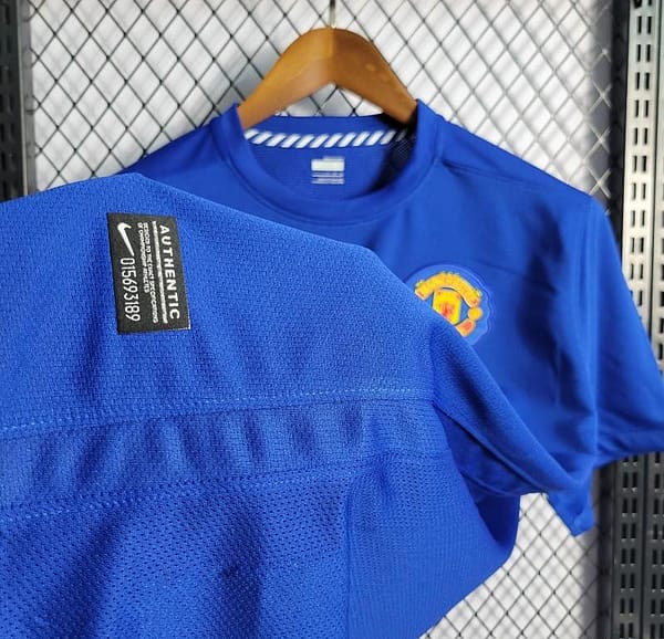 Retro 07/08 Manchester United Away Jersey - Image 10