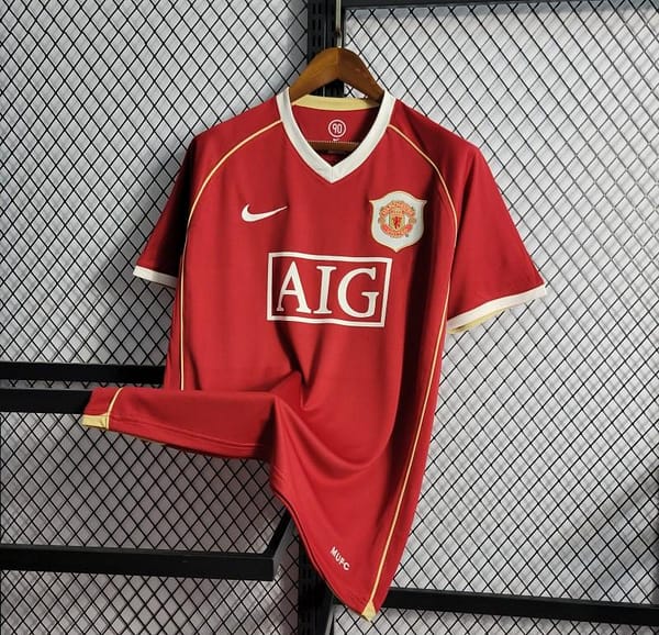 Retro 06/07 Manchester United Home Jersey - Image 5