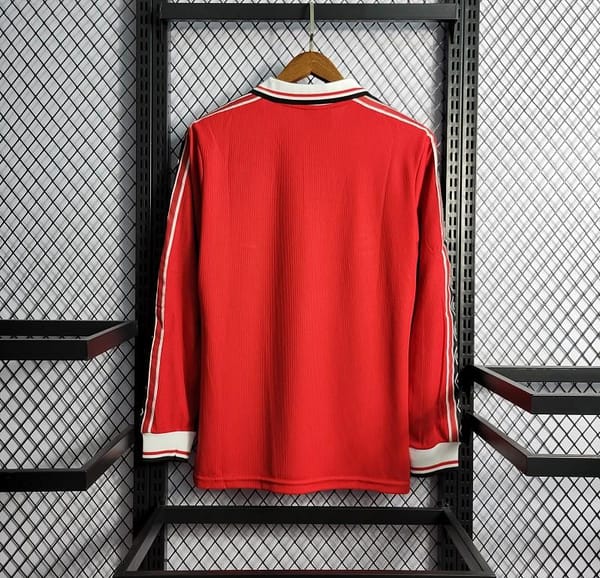 Retro Long Sleeve 98/99 Manchester United Home Jersey - Image 3