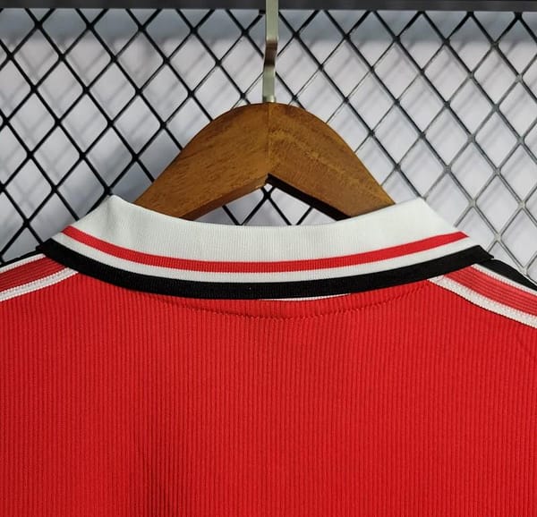 Retro Long Sleeve 98/99 Manchester United Home Jersey - Image 6