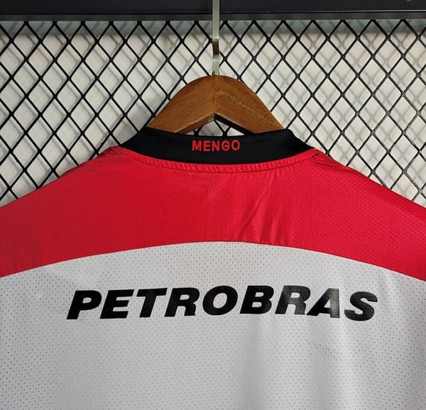 Retro 08-09 Flamengo Away Jersey - Image 9