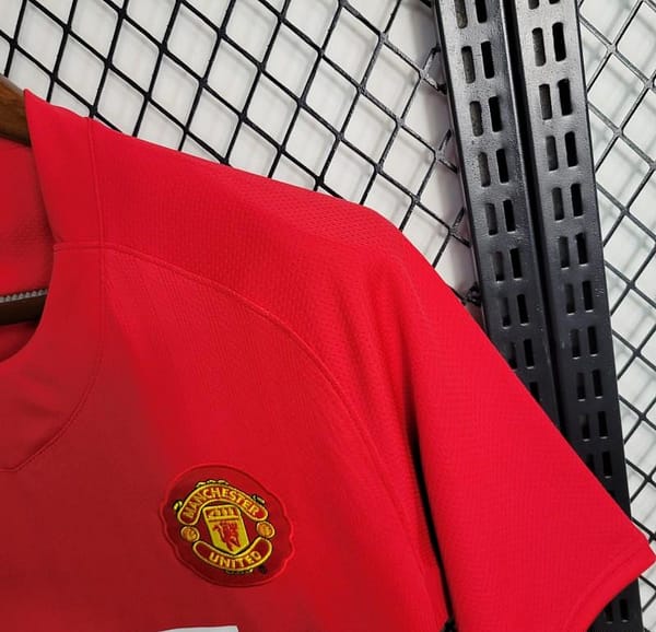 Retro 07-08 Manchester United Home Premier League Jersey - Image 10
