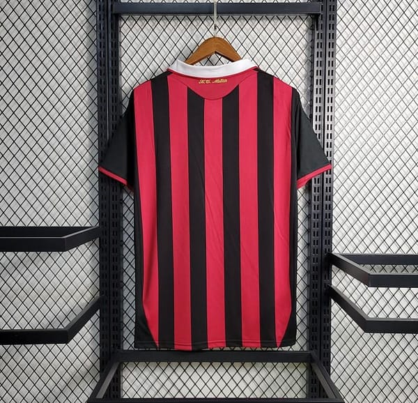 Retro 2009-10 AC Milan Home Jersey - Image 10
