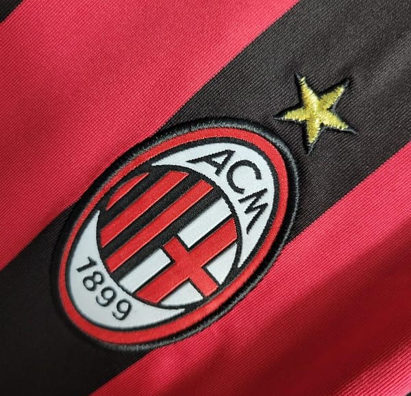 Retro Long Sleeve 2009-10 AC Milan Home Jersey - Image 2