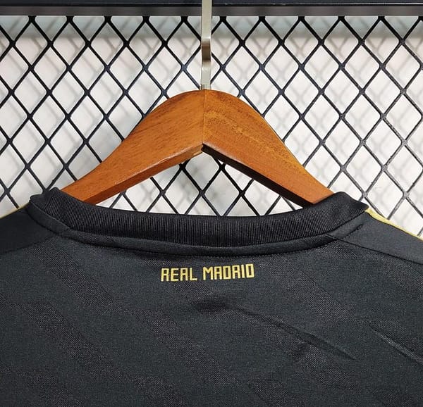 Retro Long Sleeve 2011/12 Real Madrid Away Black Jersey - Image 5