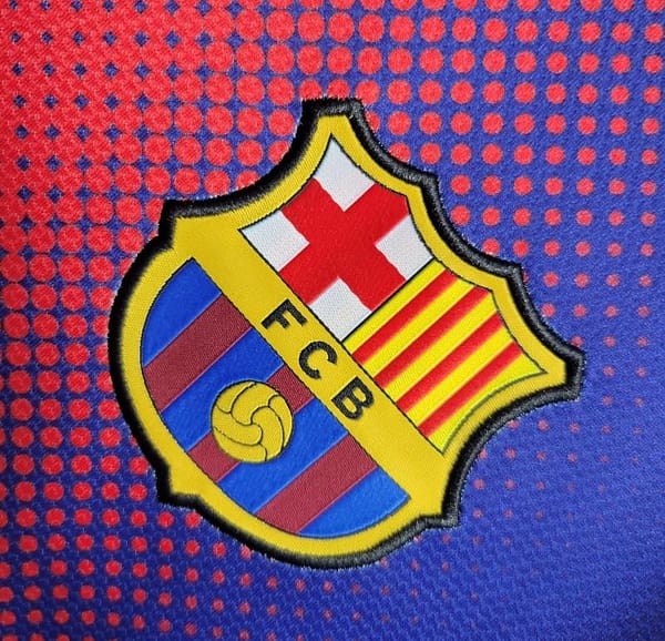 Retro 12/13 Barcelona Home Jersey - Image 8
