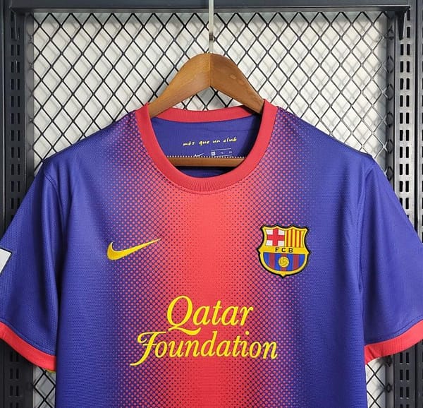 Retro 12/13 Barcelona Home Jersey - Image 9