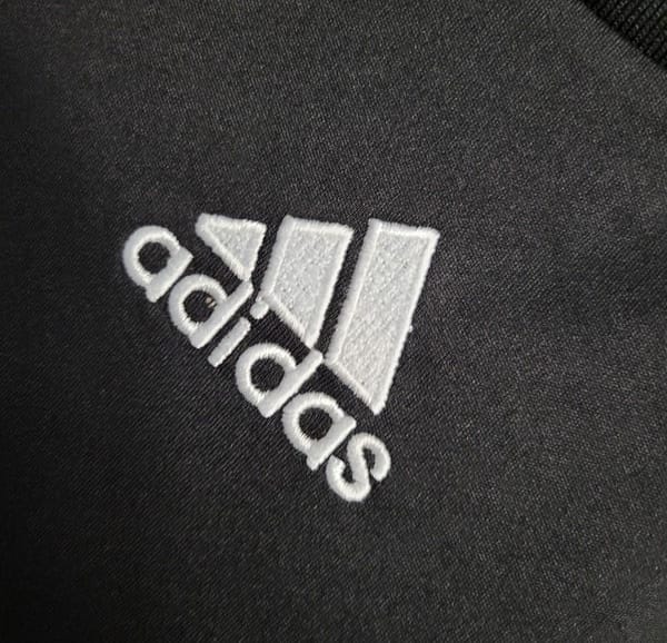 Retro 2007/08 AC Milan Third Black Jersey - Image 3
