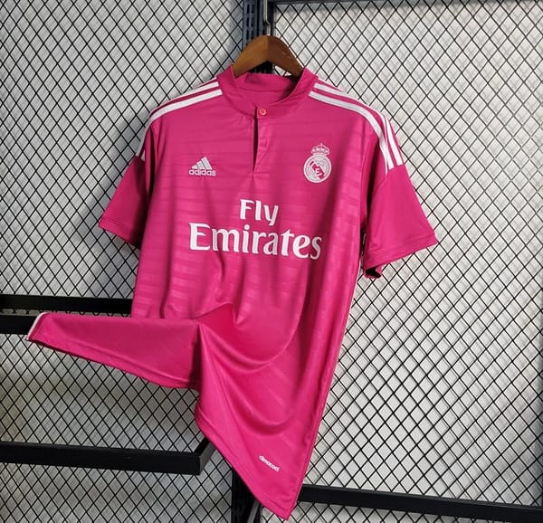 Retro 14-15 Real Madrid Away Pink Jersey - Image 2