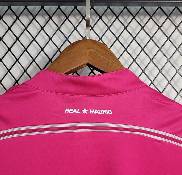 Retro 14-15 Real Madrid Away Pink Jersey - Image 6