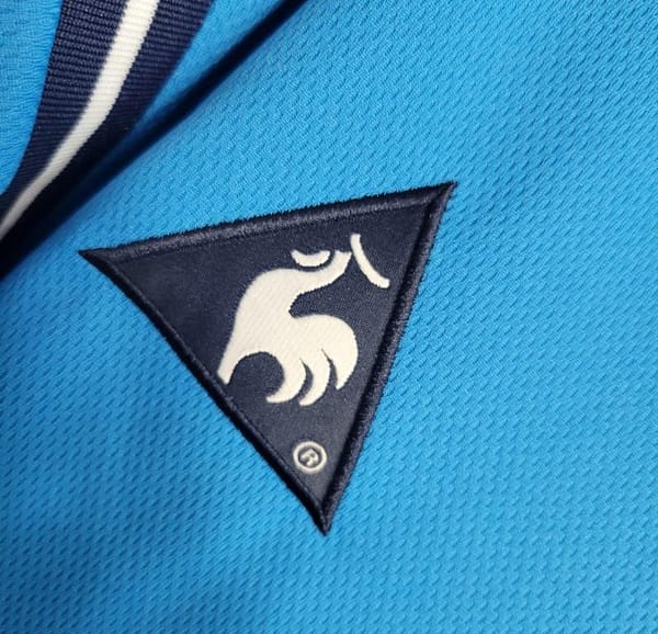 Retro 01/02 Manchester City Home Jersey - Image 3