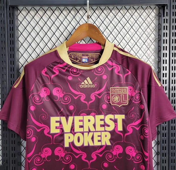 Retro 2010-11 Olympique Lyonnais Lyon Away Jersey - Image 7
