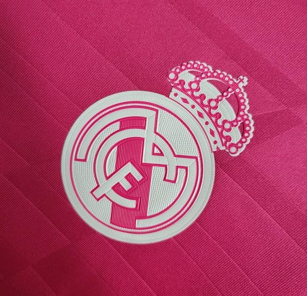 Retro 14-15 Long Sleeve Real Madrid Away Pink Jersey - Image 16