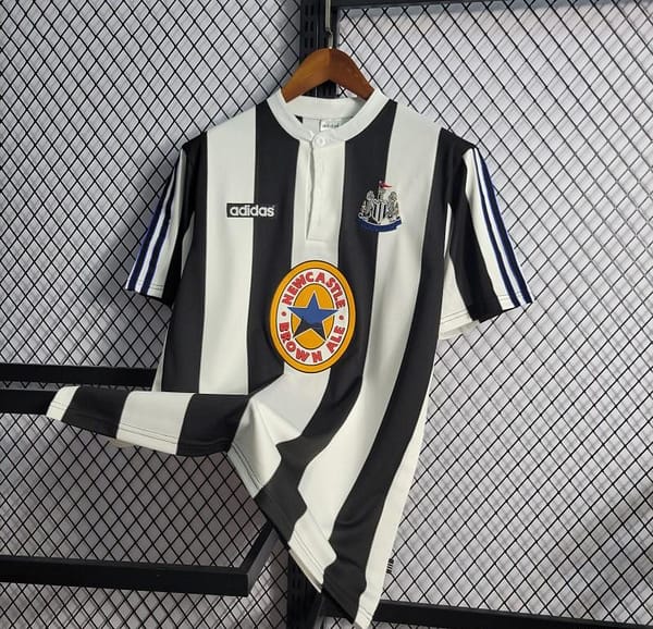 Retro 1997-99 Newcastle Home Soccer Jersey - Image 6