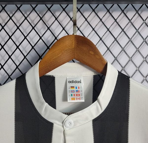 Retro 1995-97 Long Sleeve Newcastle Home Soccer Jersey - Image 3